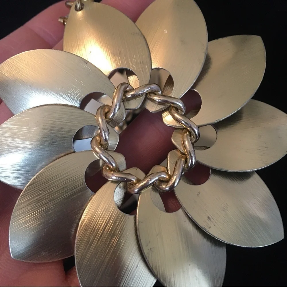 Vintage Retro Large Fan Flower Earrings